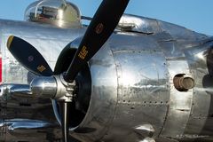 B-25 Engine